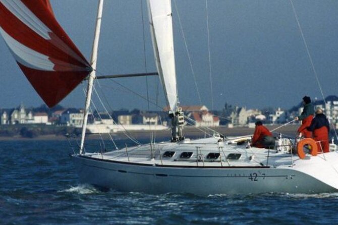 2-hour sunset tour by sailboat with aperitif. - Optional night bath near Maddalenetta (and the anti-jellyfish setup)
