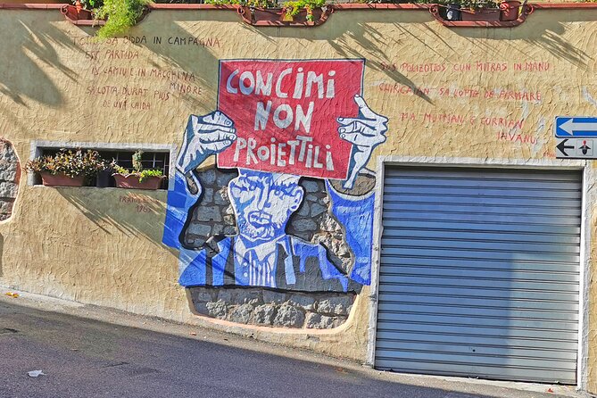 4x4 tour of Orgosolo: Murals and typical lunch at the shepherd's - Murals again in Orgosolo: what to watch for on the second visit
