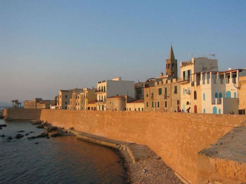 Alghero: City Center Tour with Wine Tasting - The Tasting Portion: Sardinian Wine With Real Food Pairings