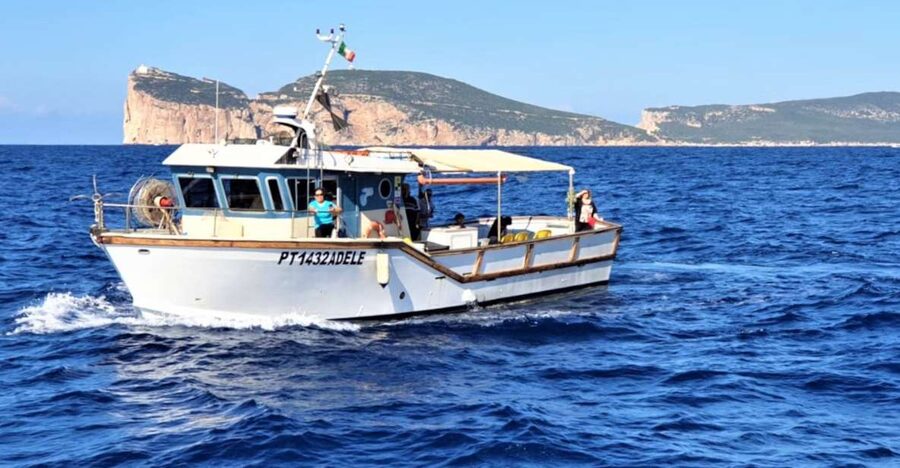 Alghero: Gulf of Alghero Fishing Boat Trip with Fresh Lunch - Key highlights to look for