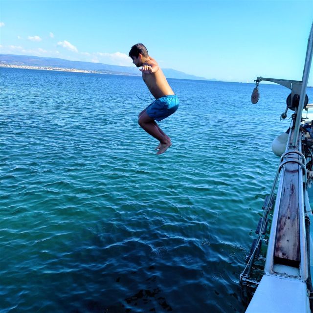 Alghero: Gulf of Alghero Fishing Boat Trip with Fresh Lunch - Tips to get the most out of the snorkeling and swim time