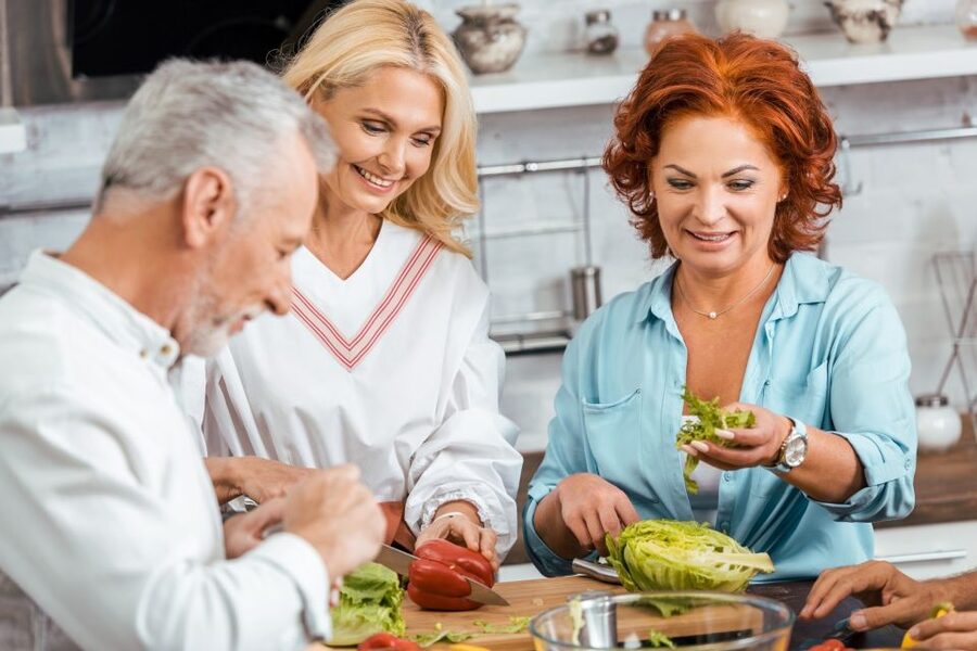 Alghero: Sardinian Home-Cooking Class and Meal - Local wine and liquors: how to enjoy without turning it into chaos