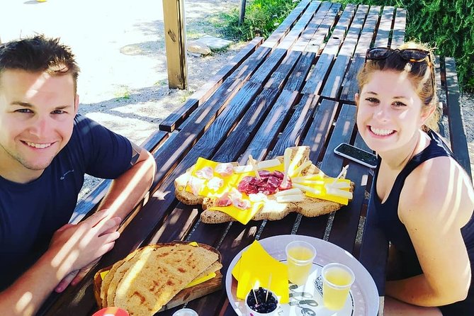Alghero - Small Beaches Tour by E-bike more aperitif - The guide factor: why Gavin and Bruno keep coming up