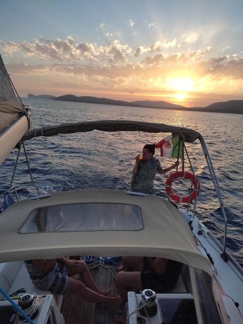 Alghero: Sunset Sailing Aperitif Experience - What to Bring (and What to Skip Packing)