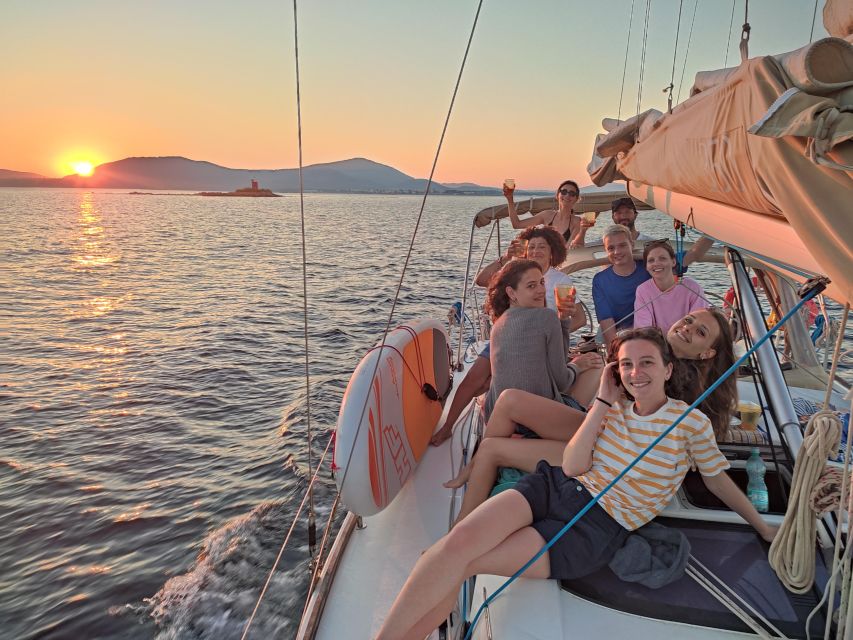 Alghero: Sunset Sailing Aperitif Experience - The Safety Briefing and How the Crew Keeps It Relaxed