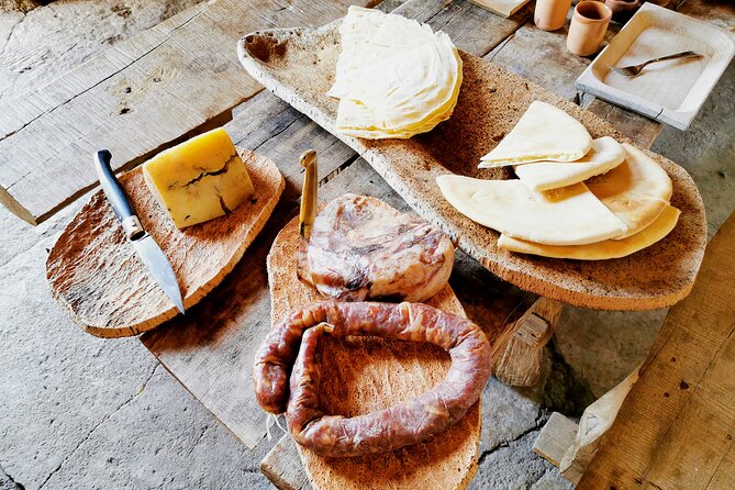 Archeology, visit to a vineyard and wine and pecorino cheese tasting - Key points before you go