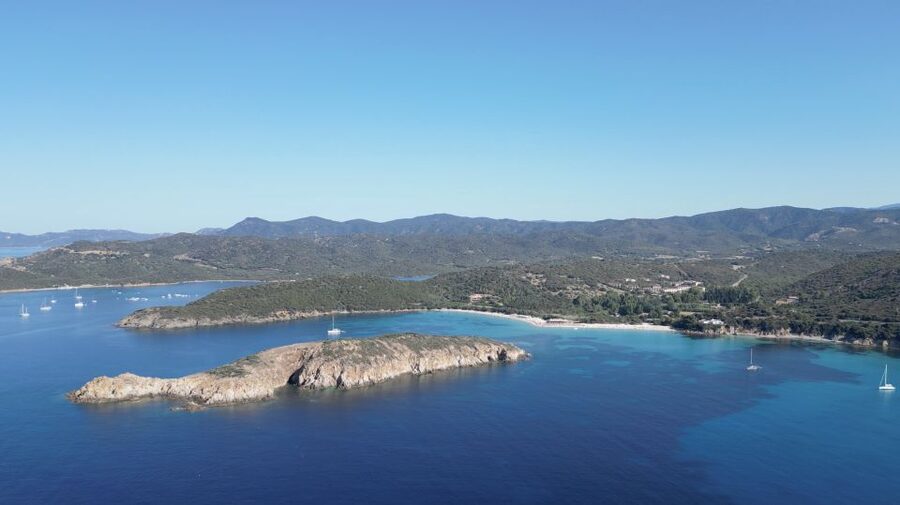 Beachtour to Chia & Tuerredda from Cagliari - Chia first: quick breakfast and a market stop