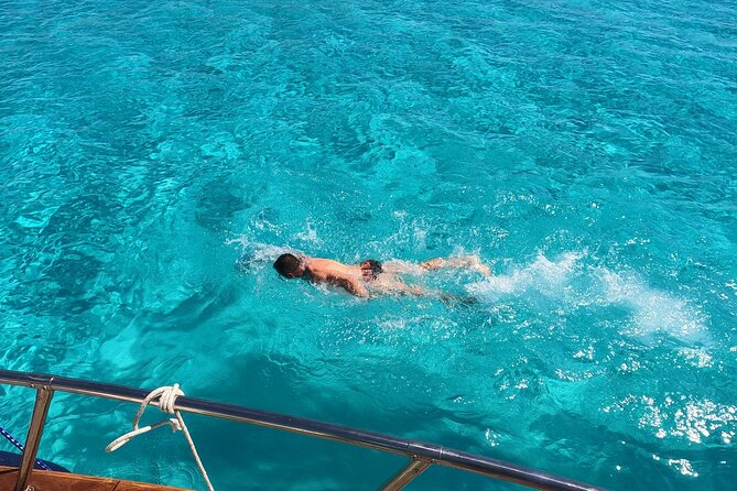 Boat trip to Asinara with lunch in Stintino - Who this Asinara boat trip suits best