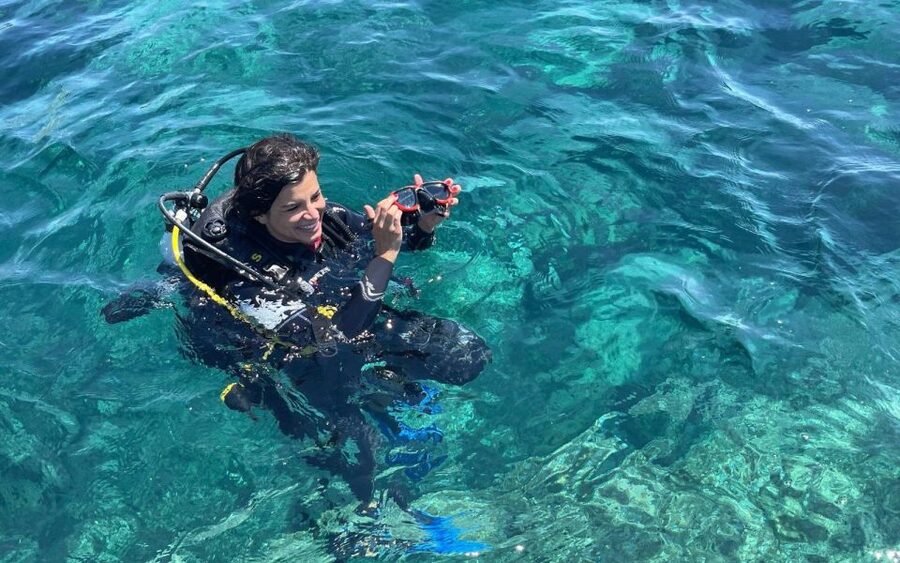 Bosa: Scuba Diving for Beginners in the Bosa Gulf - Should you book Escursì’s Bosa Gulf beginner session?