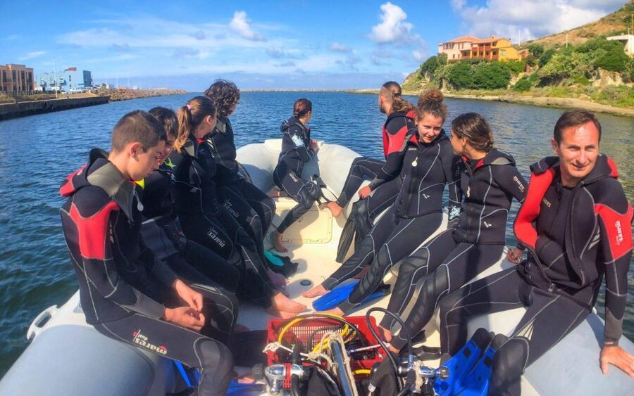 Bosa: Scuba Diving for Beginners in the Bosa Gulf - The water portion: shallow, guided, and designed to feel manageable
