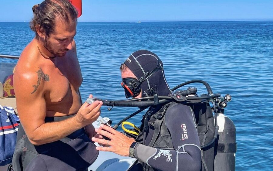 Bosa: Scuba Diving for Beginners in the Bosa Gulf - Equipment, insurance, and the little value-adds