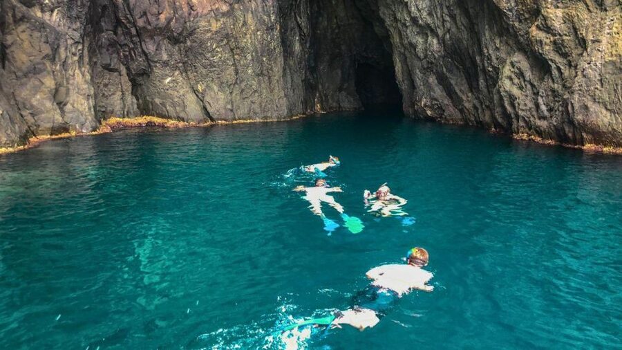 Bosa: Snorkeling Tour of the Coastline Coves - What to bring for Bosa snorkeling (and what to skip)