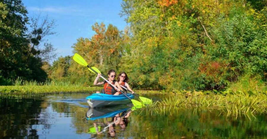 Bosa: Temo River Kayak Rental - Route Options: Old Bridge, San Pietro Cathedral, and Su Guadu