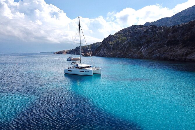 By Catamaran to the La Maddalena Archipelago from Poltu Quatu - Food and drinks: why it matters more than you think