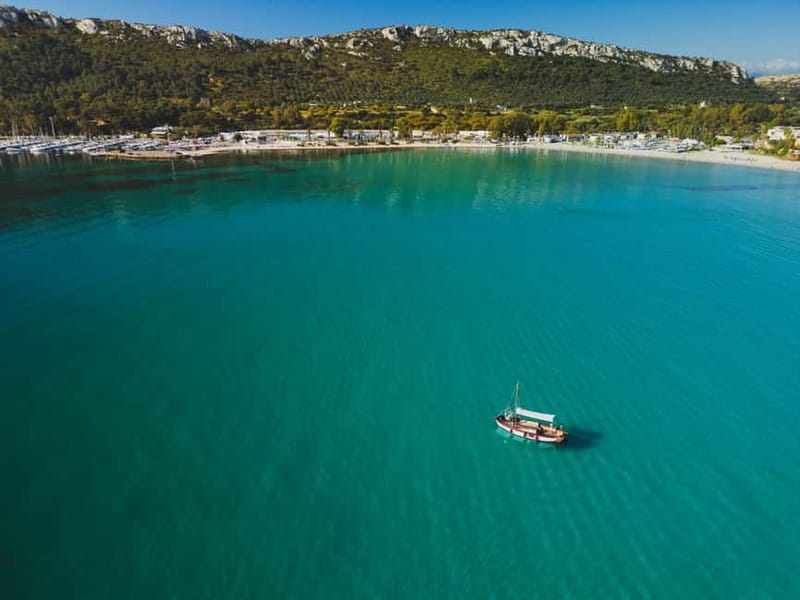 Cagliari: Boat Tour Snorkeling frutta alla Sella del Diavolo - Heading to Molo Dogana 1: the start that sets the tone
