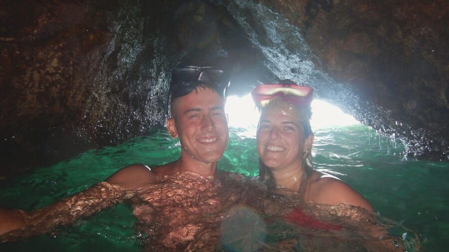 Cagliari: boat tour with snorkeling in the caves - The boat: what comfort and safety look like on this 3-hour ride