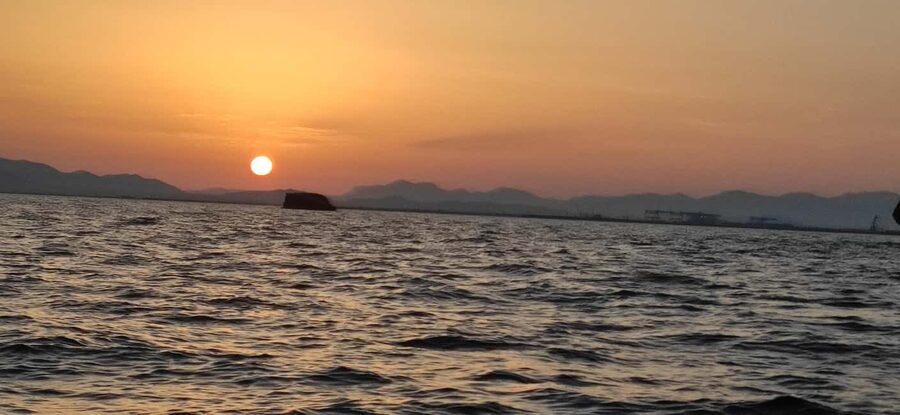 Cagliari:devil's saddle big cruise by boat drink & snack - What to expect in the water: snorkeling gear, fish, and seasonal realities