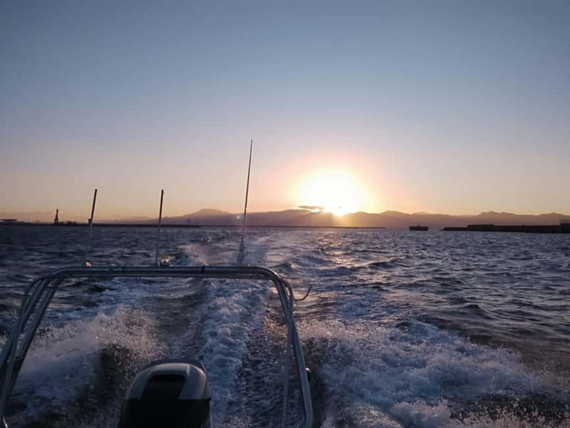 Cagliari: Devil's saddle boat tour, 4 stops and prosecco - Prosecco and the onboard vibe: more than a lunch substitute