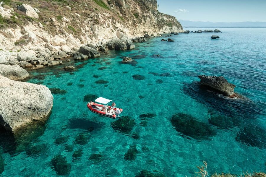 Cagliari: Devil's Saddle Boat Tour with Spritz and Chips - Grotta dei colombi snorkeling time and the Poetto finish