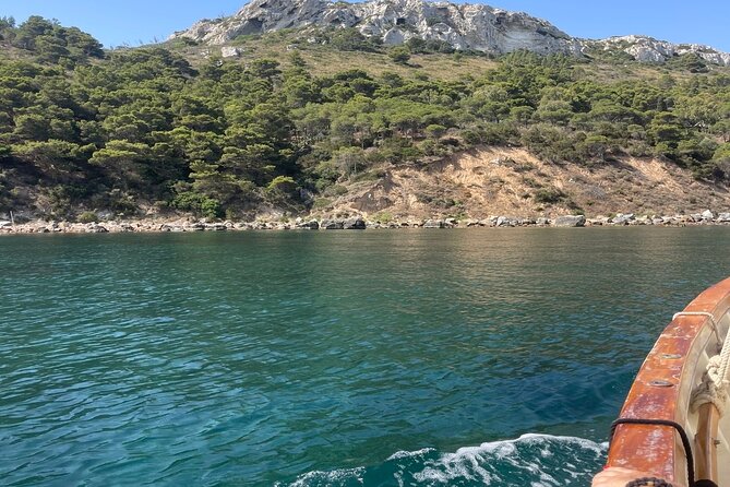 Cagliari Gulf Boat tour : 5 stops, snorkeling & local aperitif - Snorkeling gear, SUP, and how to get the most from the water time