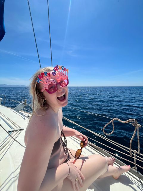 Cagliari: Sailing tour to Devil's Saddle aboard Merak - Getting on Merak at Marina di Sant’Elmo (and what to wear)
