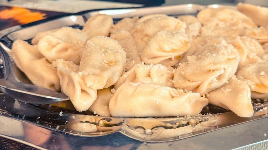 Cagliari: Sardinian Cooking Class with Meal and Drinks - Should you book this Cagliari cooking class?
