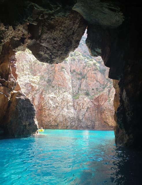Cagliari Sella Diavolo: 2/3 seats kayak/paddle without guide - The Route You’ll Actually Follow: Poetto to Calamosca (and back)