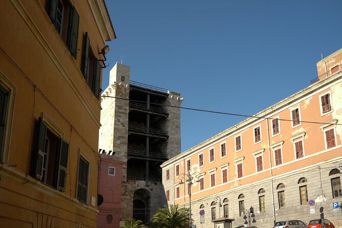 Cagliari Walking tour - Stop 4: Tower of San Pancrazio exterior and the defense-to-prison story