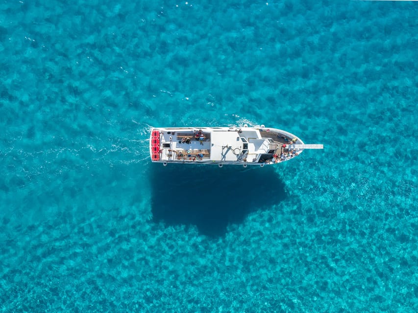 Cala Gonone:Cruise in the Gulf of Orosei with Cala Goloritzé - Comfort, Crowds, and the Snorkeling Reality