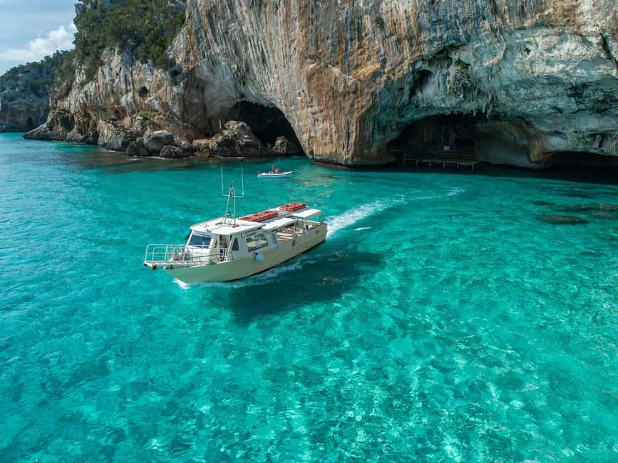 Cala Gonone: Grotta Bue Marino & Cala Luna Beach Boat Tour - Grotta del Bue Marino: the Sea Ox Cave walk you came for