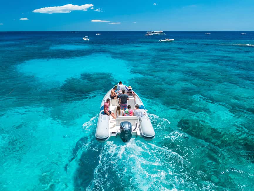 Cala Gonone: Gulf of Orosei Dinghy Cruise with Swim Stops - Coastal cruising with the awning and the skipper’s running commentary