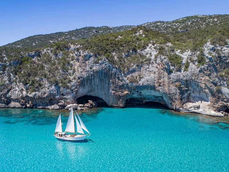 Cala Gonone: Gulf of Orosei Tour with a Vintage Sailing boat - Cala Goloritzè: The Natural Arch Walk and Boat-Approach Rules