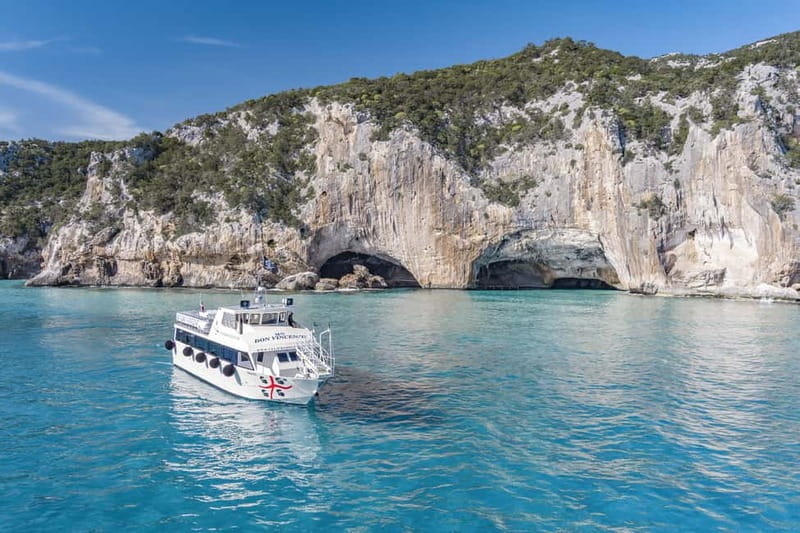 CALA GONONE: taxi boat to Grotta del Bue Marino - Why Grotta del Bue Marino feels special from Cala Gonone