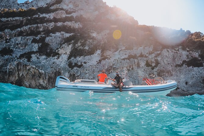 Cala Mariolu tour with Swim Stops - Grotta del Fico: an easy grotto walk with a real guide and audio support