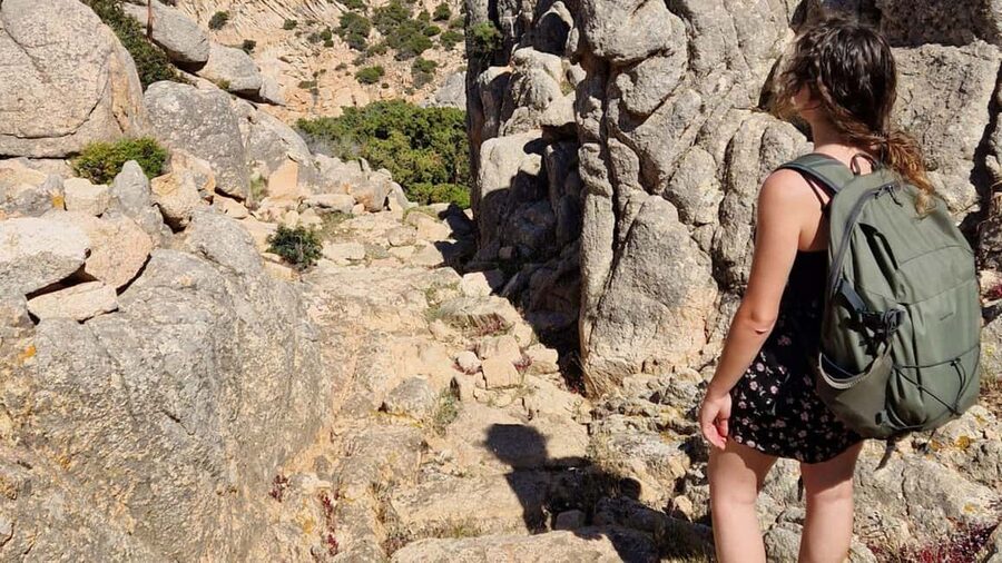 Caprera: hiking to Cala Coticcio with aperitif - Who this hike is for (and who should skip it)