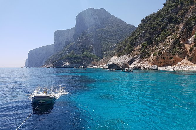 Catamaran Day Trip to the Cale di Orosei with Lunch - Entering The Orosei Coast: Why This Route Feels Special