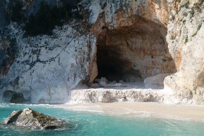 Catamaran Day Trip to the Cale di Orosei with Lunch - Grotta del Fico: The Optional Cave Detour