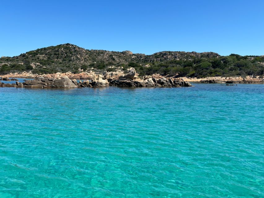 Da Palau:Tour in barca a vela nell'Arcipelago La Maddalena - Key Highlights You’ll Feel in Your Day