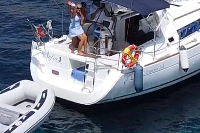 Daily excursions on a sailing boat, Maddalena Archipelago - The real appeal: an island-hopping day that’s built around water time