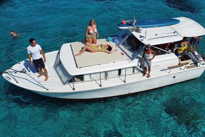Day on a boat in the archipelago of La Maddalena with lunch - How the La Maddalena day on the Grace really works