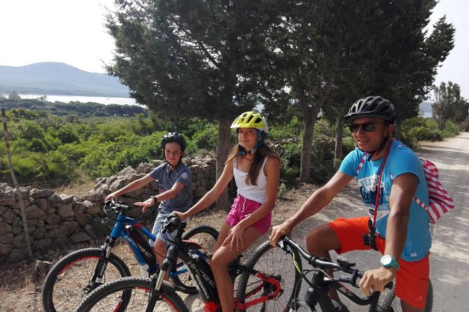 E-bike Excursion at Natural Park of Porto Conte - Punta Giglio - E-MTB Adventure - Inside Porto Conte Park: why the route matters as much as the stops