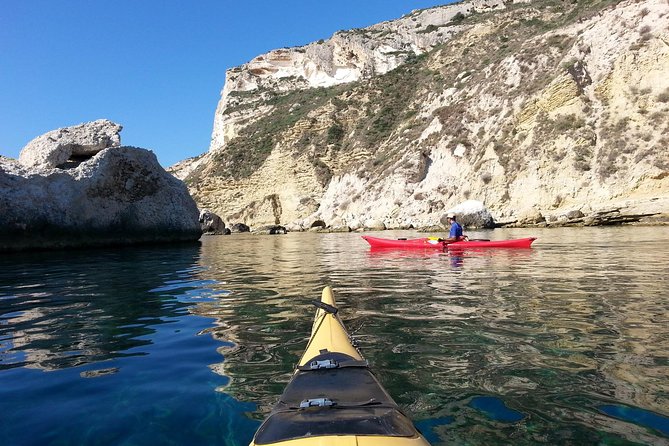 Exclusive Private Kayak Tour at Devil's Saddle in Cagliari - Who the guide helps most: first-time paddlers and coast lovers