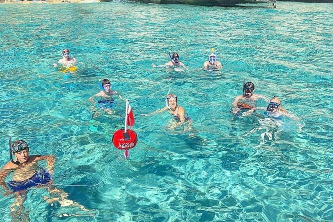 From Cala Gonone: Dinghy trip in the Gulf of Orosei - Stop 2: Cala Goloritze—National Monument energy in a hard-to-beat setting