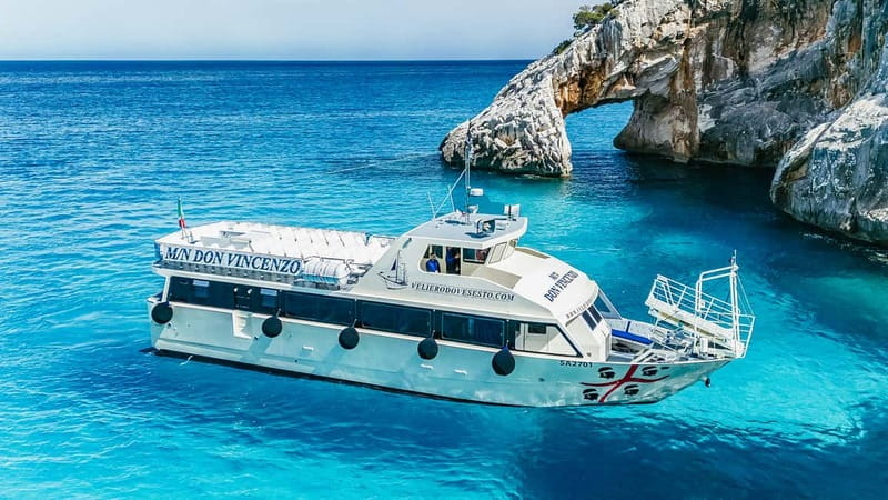 From Cala Gonone: Gulf of Orosei Cruise to Cala Goloritzè - Cala Goloritzè Natural Park: The Photo Stop at the Famous Rock Arch