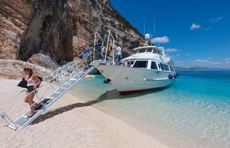 From Cala Gonone: Orosei Gulf Cruise with Stops - The optional Grotta del Bue Marino caves: when it’s worth it