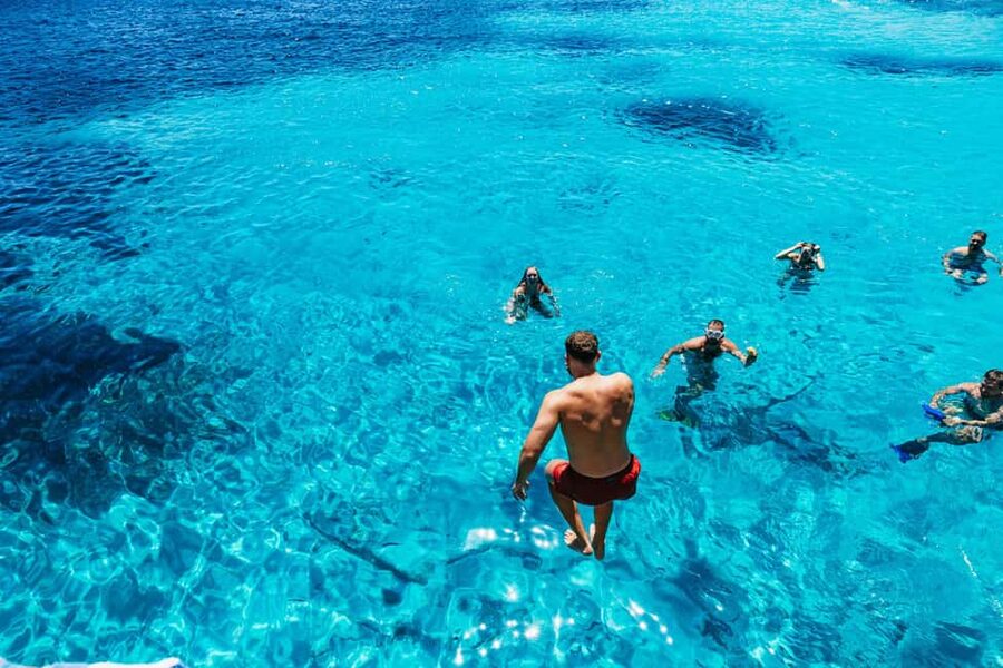 From Palau/La Maddal: Boat Tour of La Maddalena Archipelago - Who should book this La Maddalena day trip