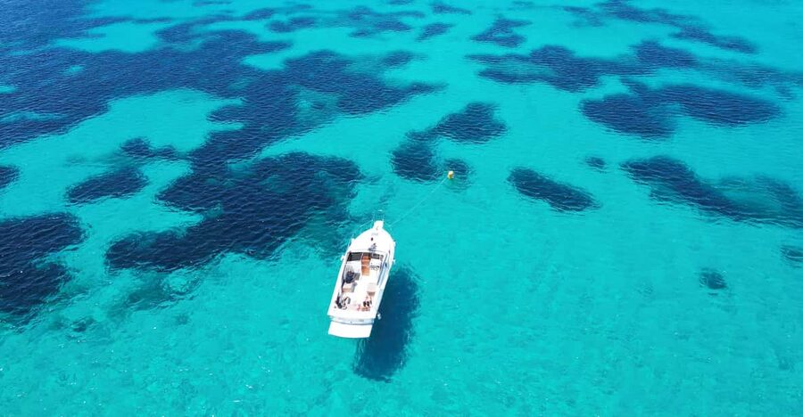 From Palau/La Maddalena: All inclusive Yacht Tour - Who this tour is for (and who should skip it)