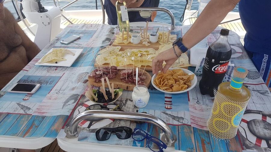 From Palau: Sailboat tour in La Maddalena Archipelago - Key points before you book