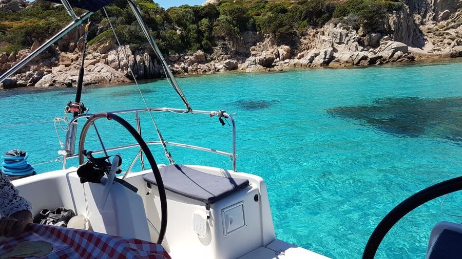 From Palau: Sailboat tour in La Maddalena Archipelago - The itinerary logic: 2 to 3 stops, picked for the weather