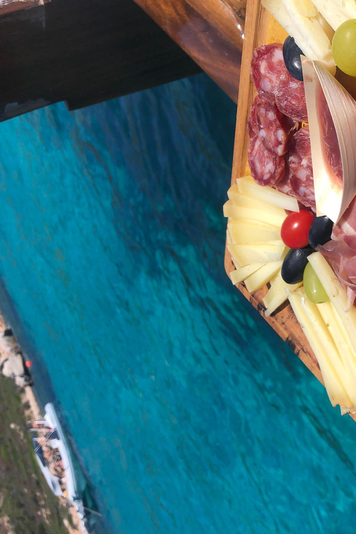 From San Paolo: Tavolara and Molara Island Cruise with Lunch - Practical tips so your day goes smoothly
